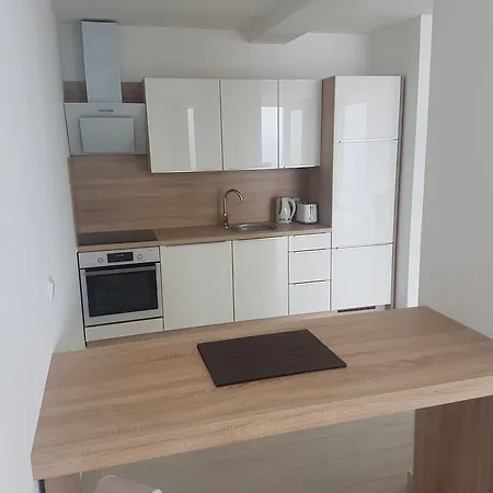 Isabela Apartment Icici